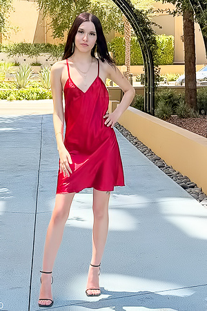 FTV Flaca Flashing Titties Icn Public